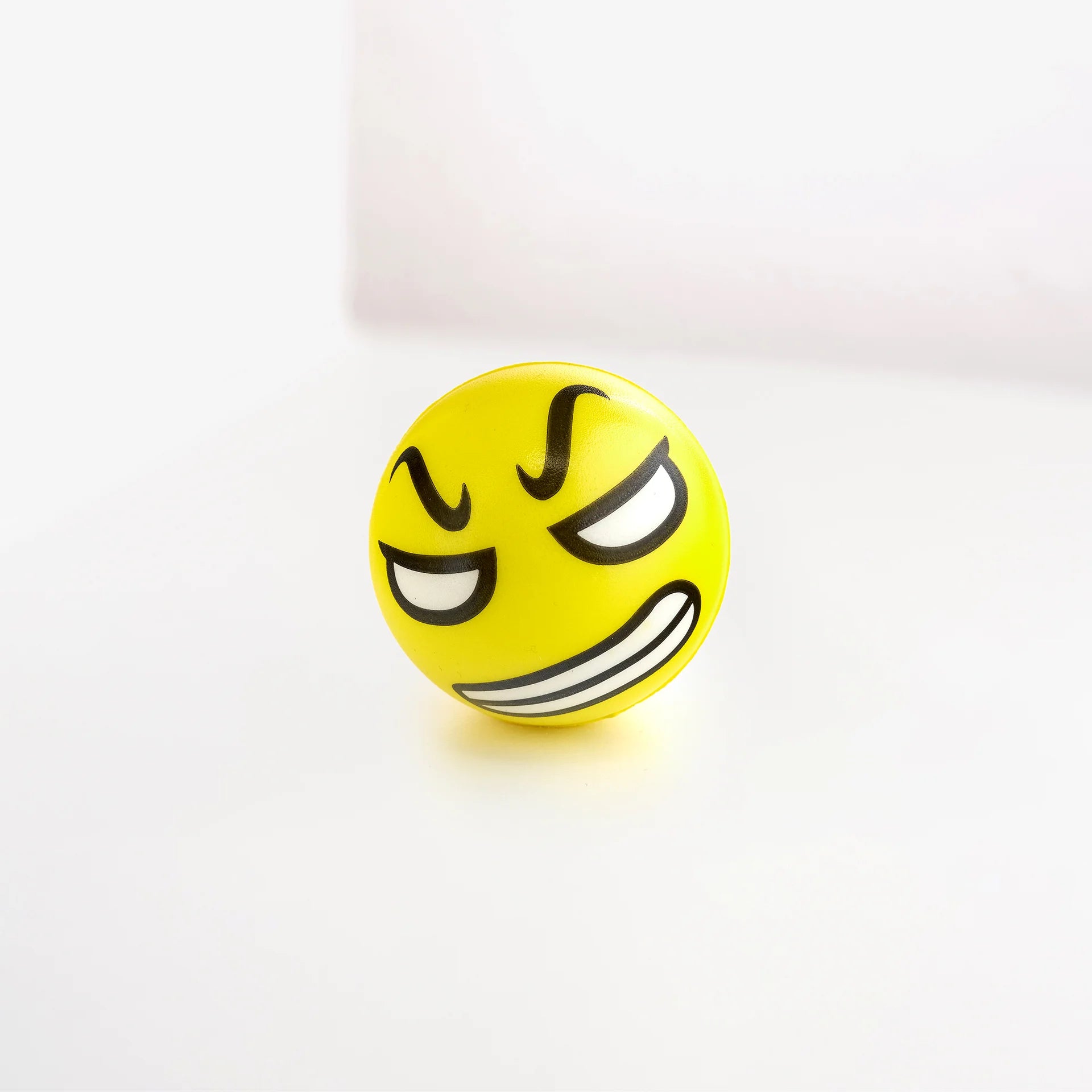 Emoji Squeeze Ball - Skillworld